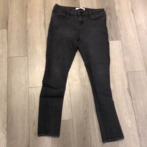 Junior size 11 Skinny Jeans in good used condition